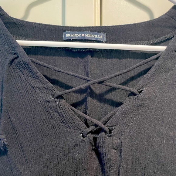 Brandy Melville Cropped Tunic Shirt LS - Picture 4 of 6